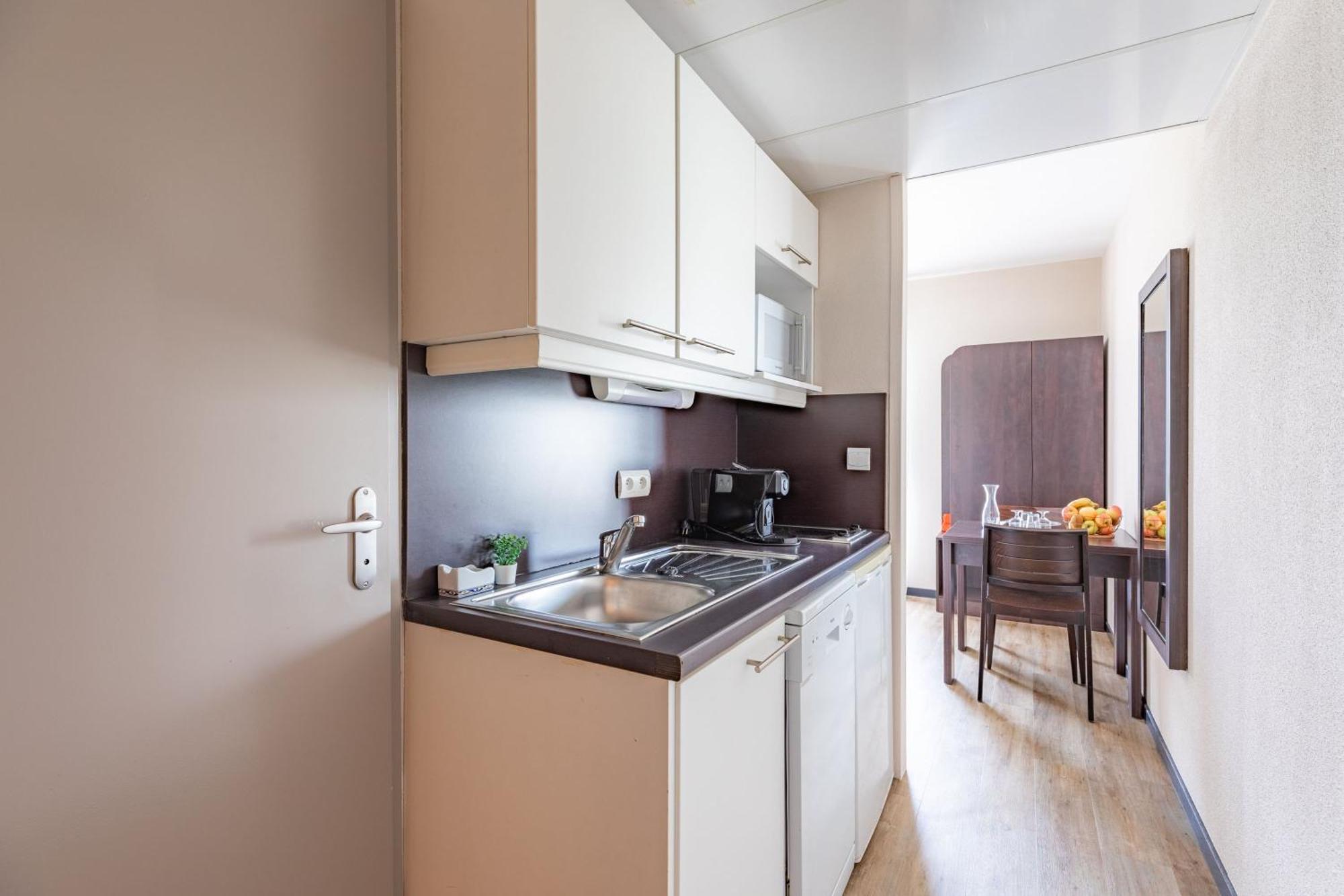 Park&Suites Elegance Nantes Atlantis Saint-Herblain Exterior foto